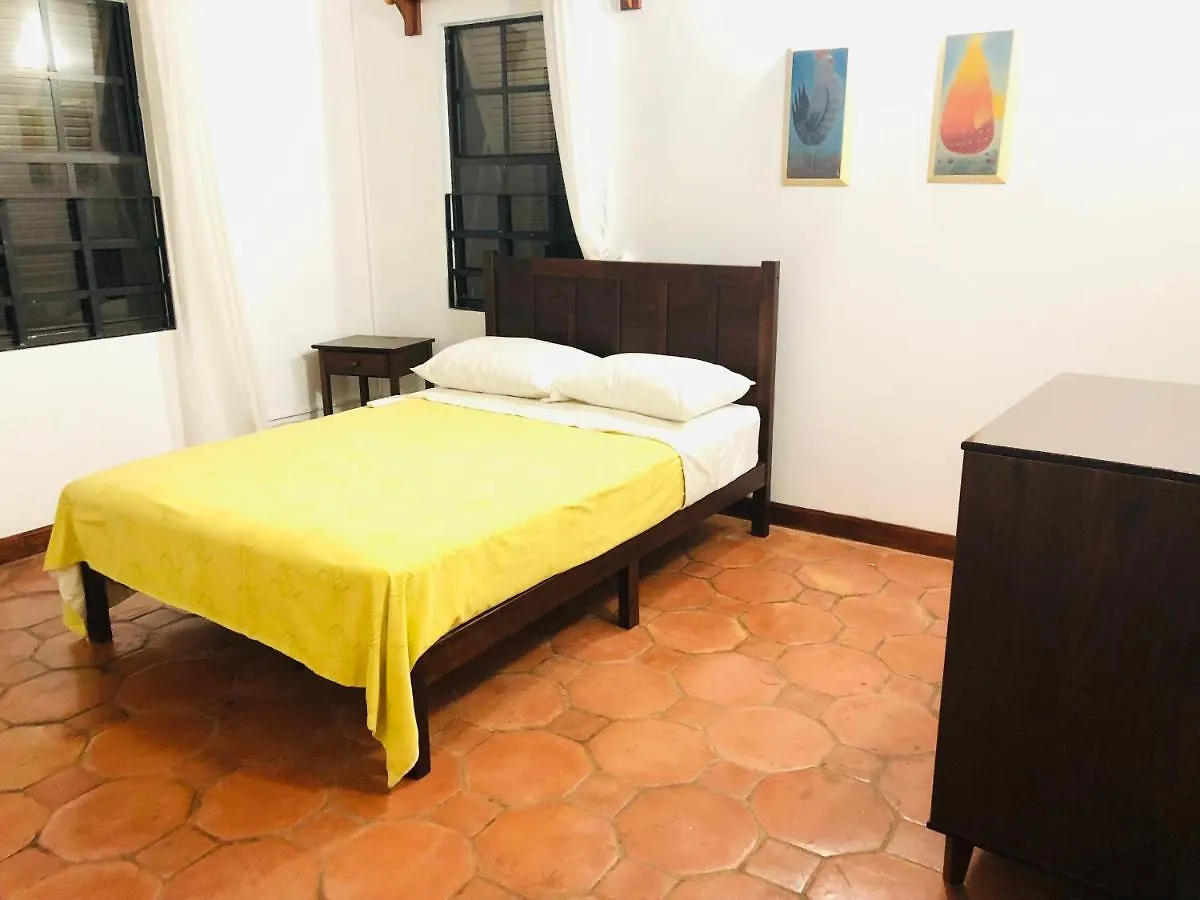 Сasa de vacaciones Sea Foam Villa Osbourn