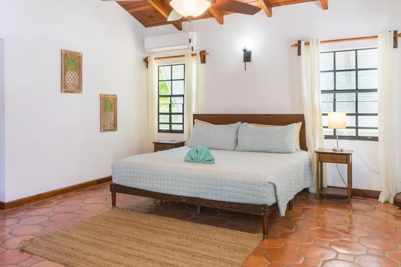 Sea Foam Villa Osbourn